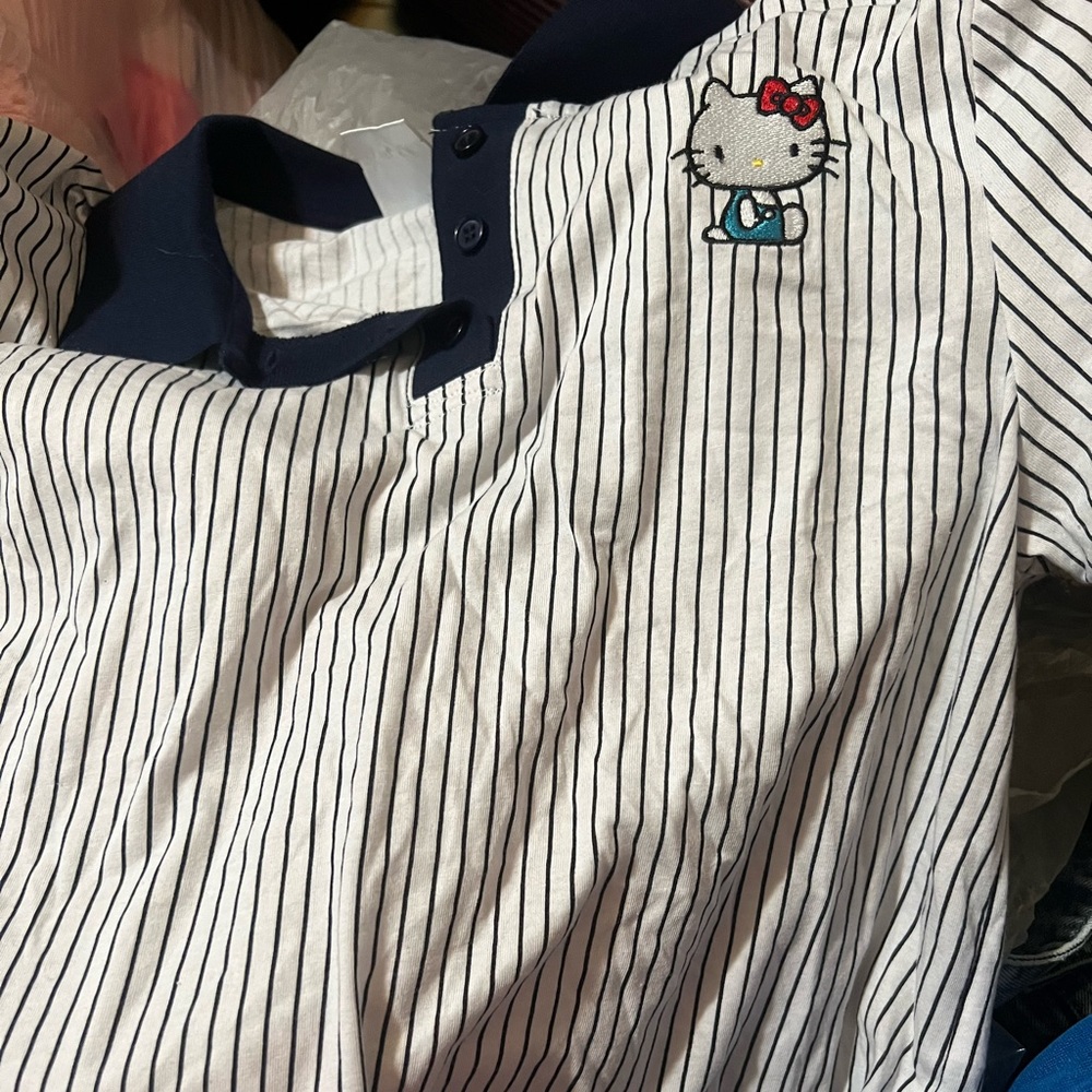 Hello kitty top